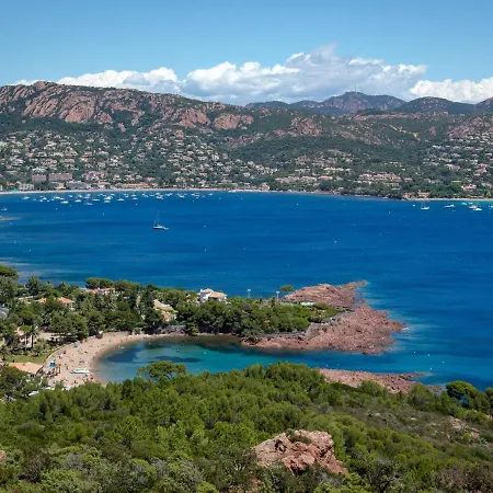 Climatise Pour 3 Pers, A 50m De La Plage, Centre-ville Saint-raphael, Wifi, Parking Dispo - Fr-1-466a-38 Saint-Raphaël